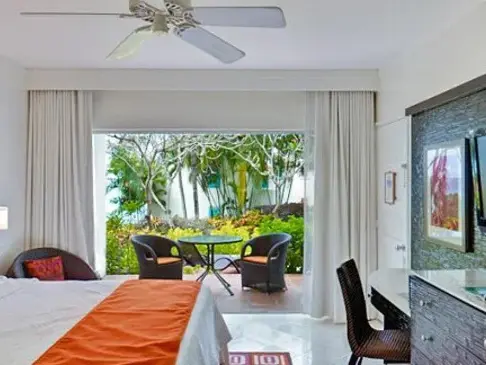 Garden View Duplex 1 Bedroom Suite