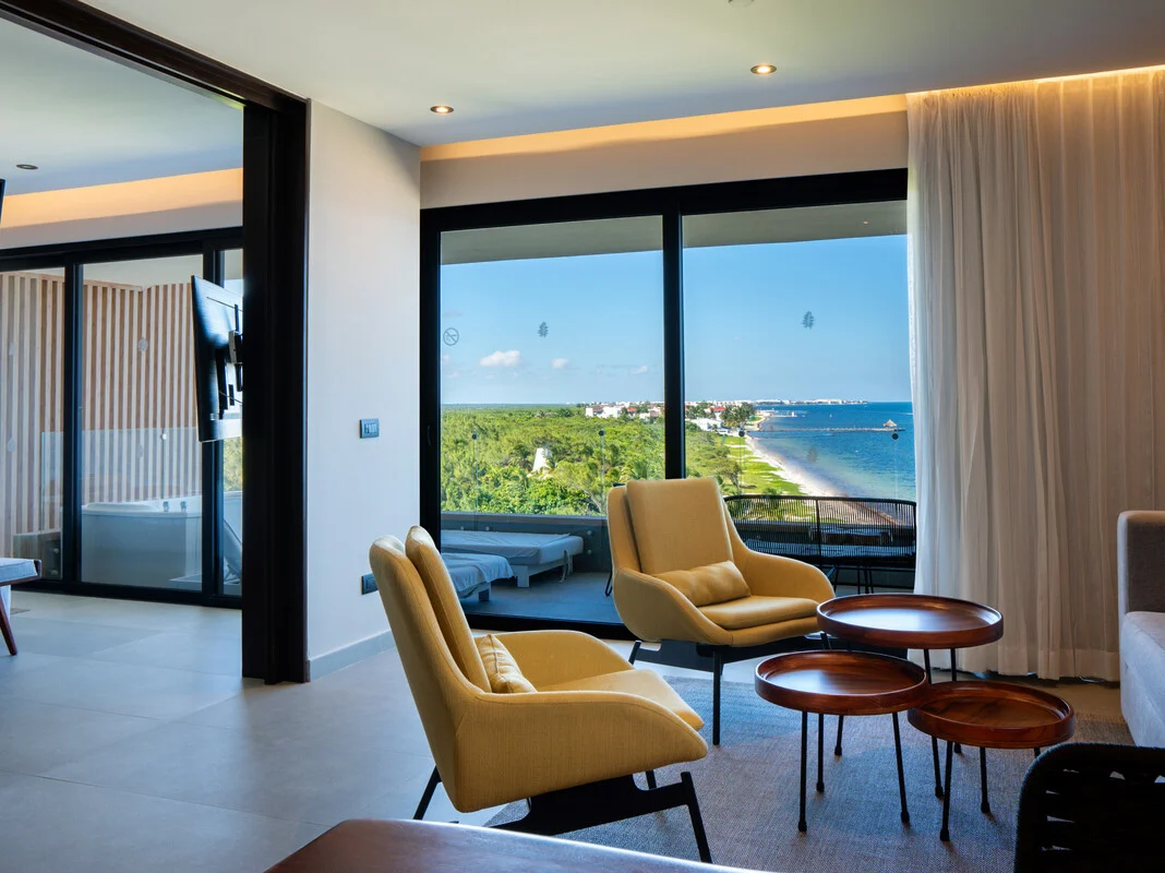 1 Bedroom Oceanview Residence