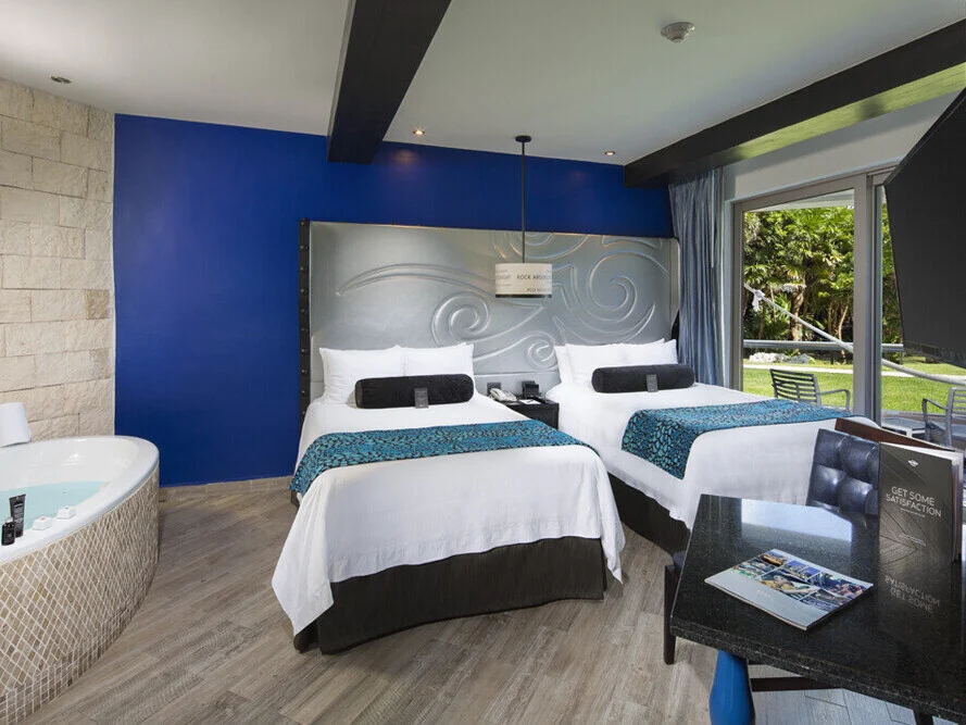 Heaven - Deluxe Gold Double Beds