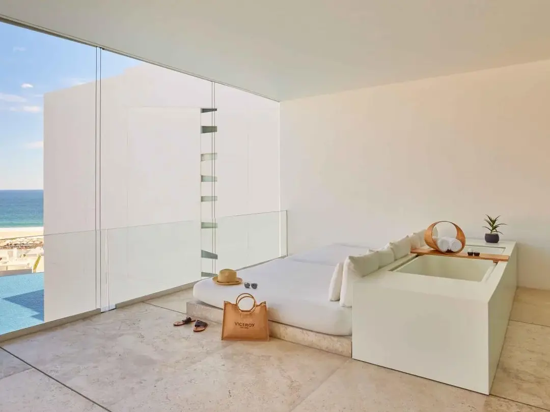 Partial Ocean View Junior Suite with Plunge Pool