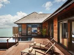 Infinity Water Villa with Pool