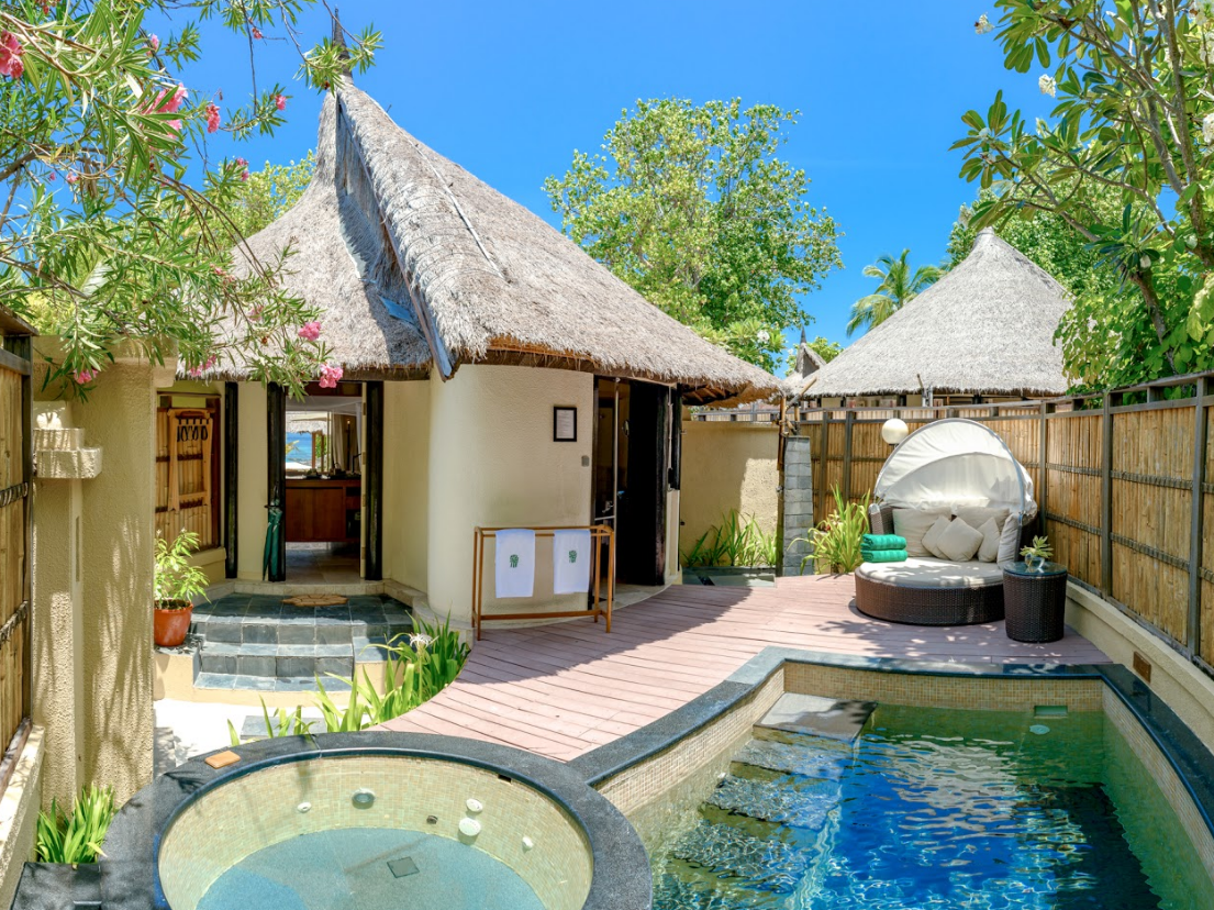 Beachfront Pool Villa