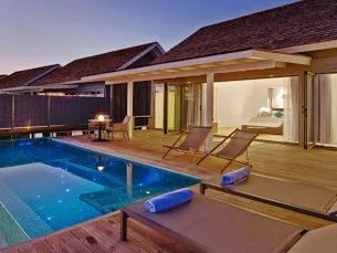 Thundi Water Villa With Pool